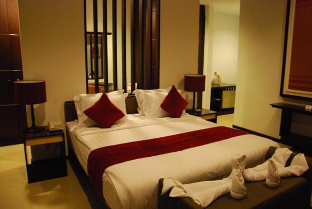 Rumah Nenek Hotel And Restaurant Padang  Ruang foto
